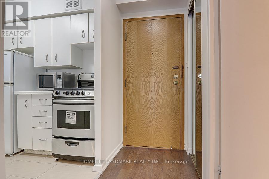 610 - 44 St Joseph Street, Toronto, Ontario  M4Y 2W4 - Photo 2 - C13079796