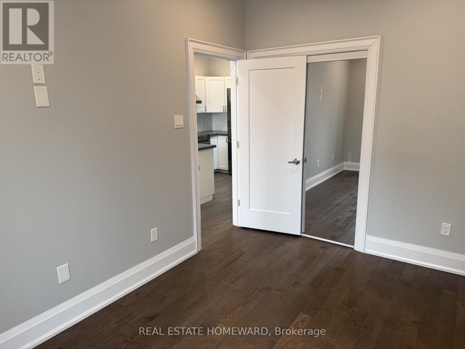 Apt 4 - 611 Danforth Avenue, Toronto, Ontario  M4K 1R2 - Photo 12 - E13079598