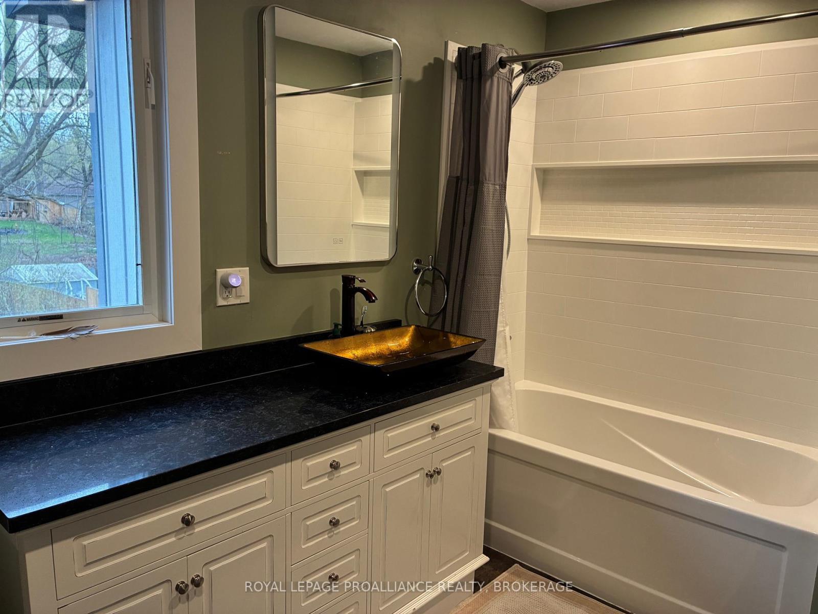 255 First Street, Gananoque, Ontario  K7G 2J3 - Photo 18 - X13072308