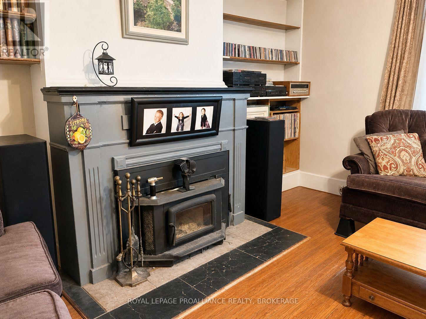 255 First Street, Gananoque, Ontario  K7G 2J3 - Photo 2 - X13072308