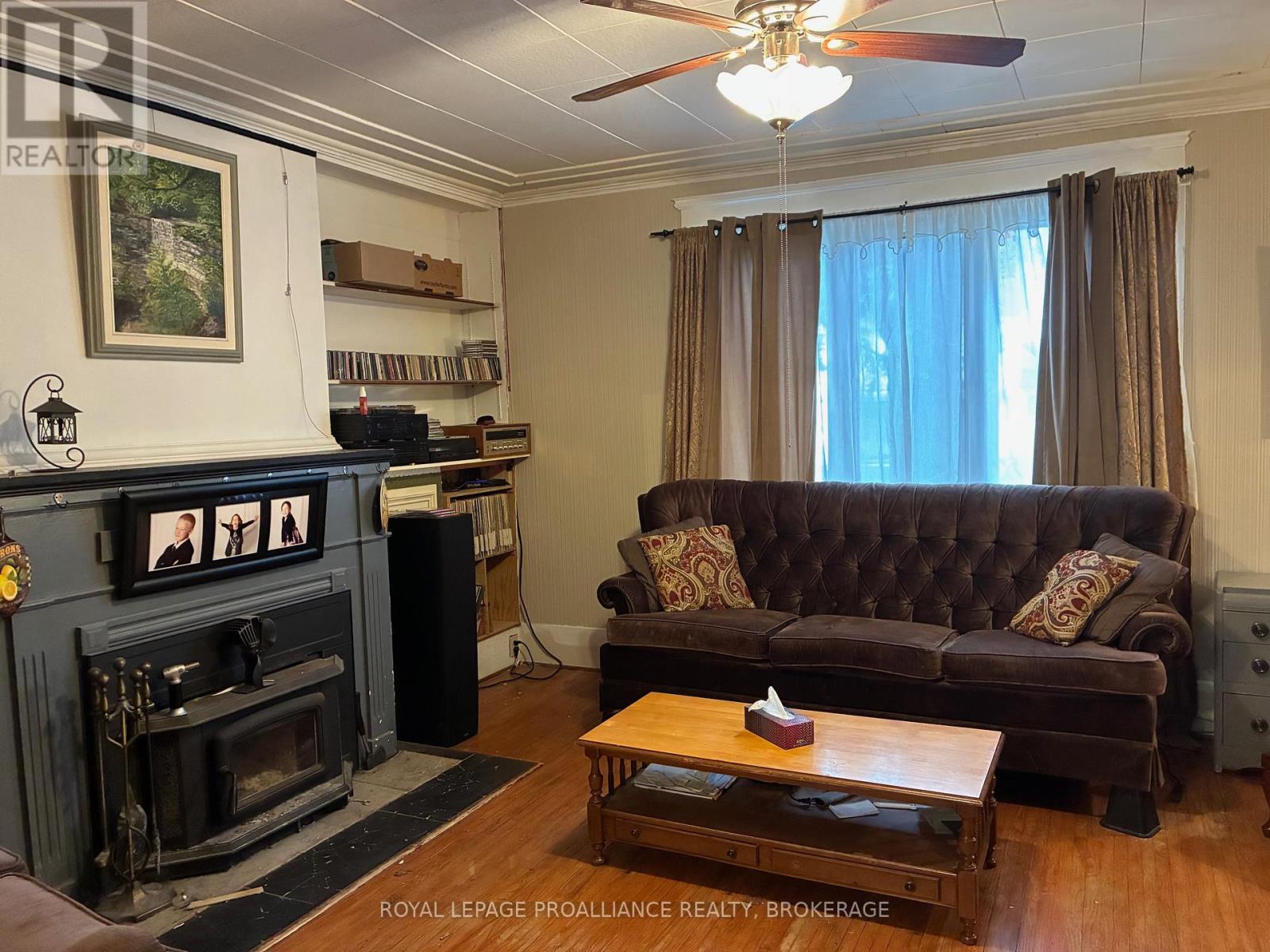 255 First Street, Gananoque, Ontario  K7G 2J3 - Photo 3 - X13072308