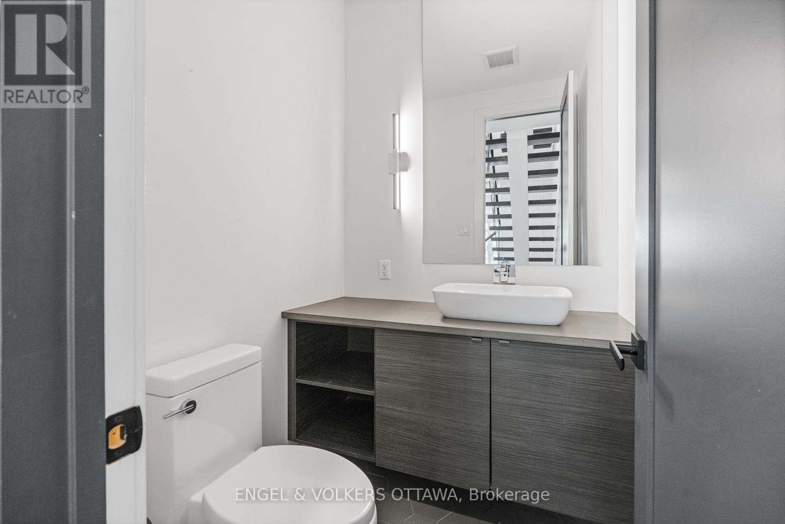2154 Rice Avenue, Ottawa, Ontario  K2A 0C4 - Photo 16 - X13052332