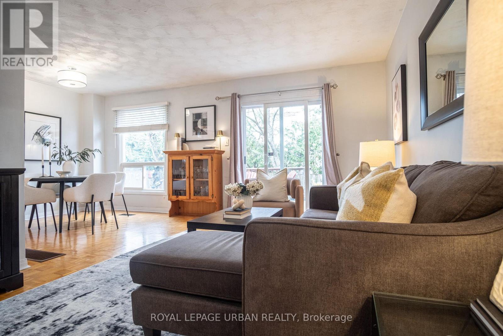 156 Stephenson Crescent, Richmond Hill, Ontario  L4C 5W1 - Photo 7 - N13079542
