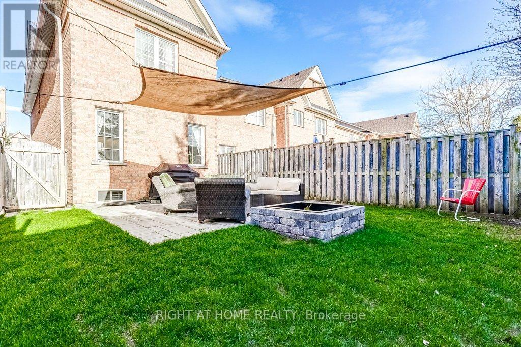 32 Crestbank Court, Vaughan, Ontario  L6A 0B2 - Photo 37 - N13079562