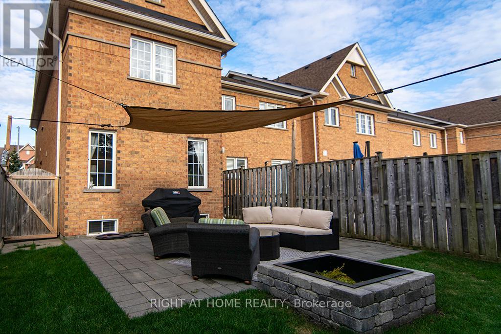 32 Crestbank Court, Vaughan, Ontario  L6A 0B2 - Photo 38 - N13079562