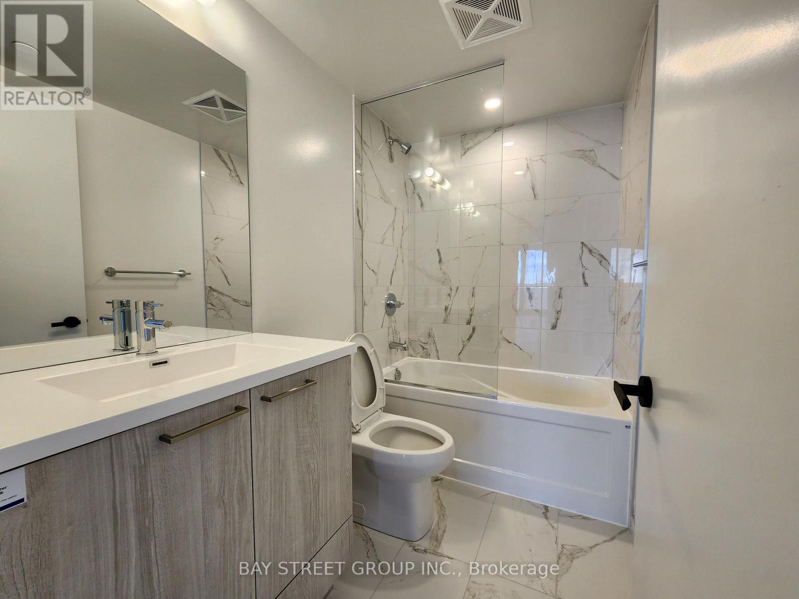 3903 - 195 Commerce Street, Vaughan, Ontario  L4K 0P9 - Photo 14 - N13079594