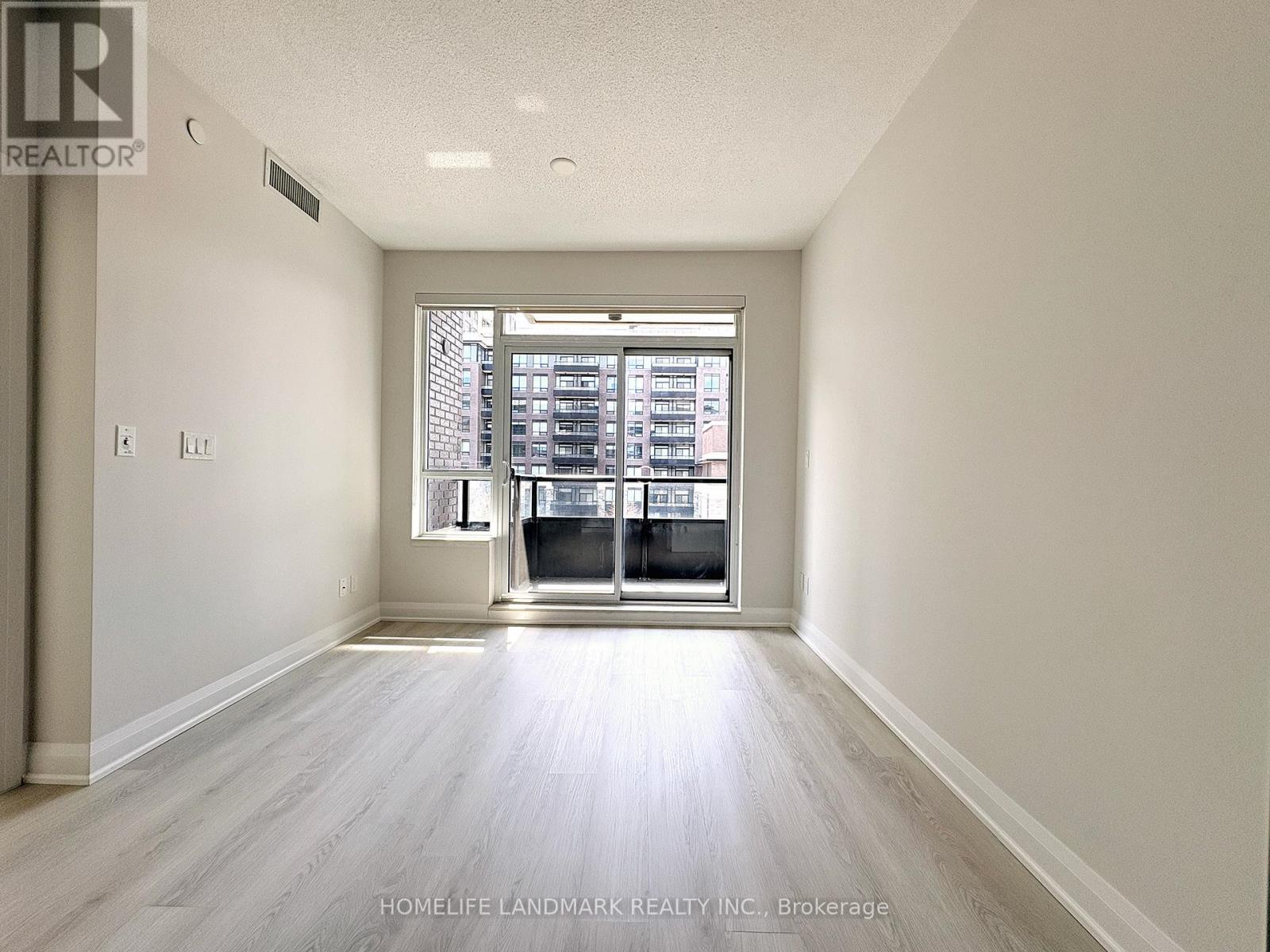 306 - 25 Water Walk Drive, Markham, Ontario  L6G 0G3 - Photo 14 - N13079628