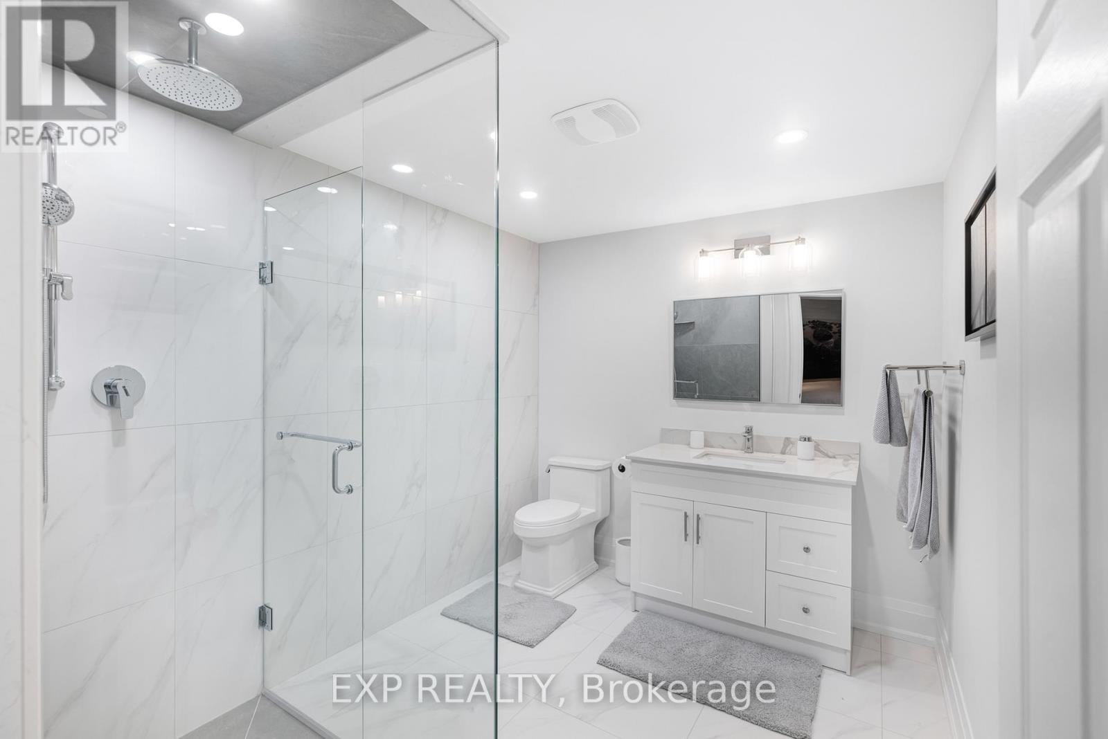 7 Litchi Court, Richmond Hill, Ontario  L4E 4V1 - Photo 42 - N13079696