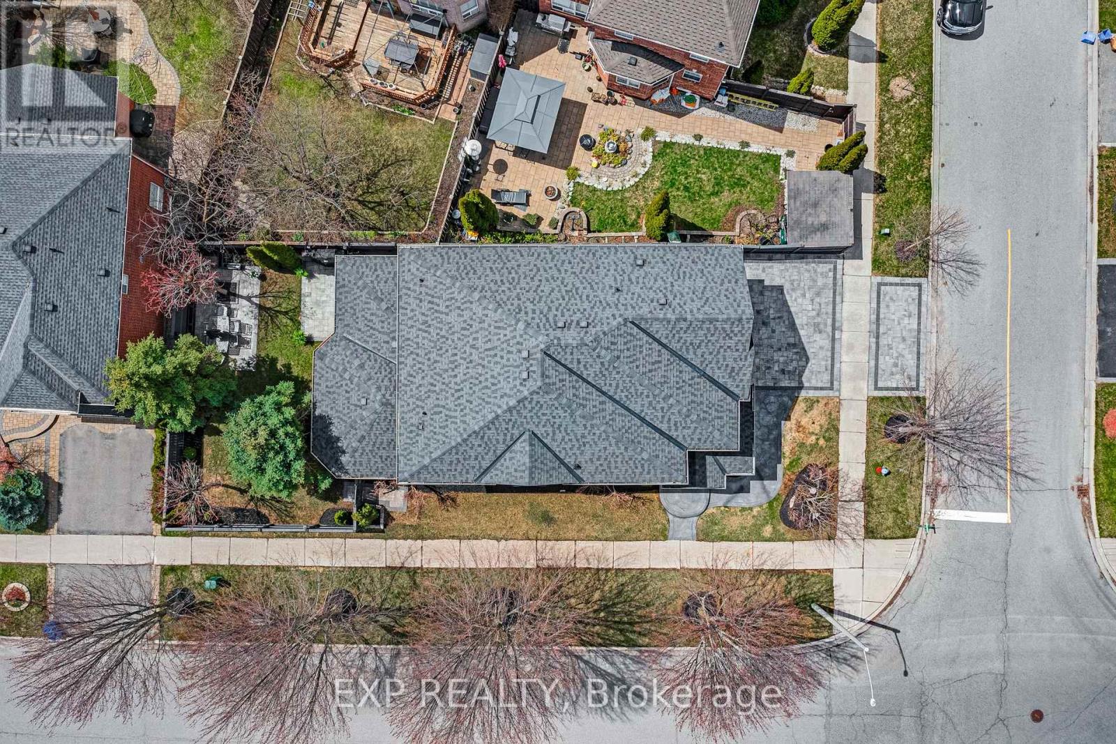7 Litchi Court, Richmond Hill, Ontario  L4E 4V1 - Photo 43 - N13079696