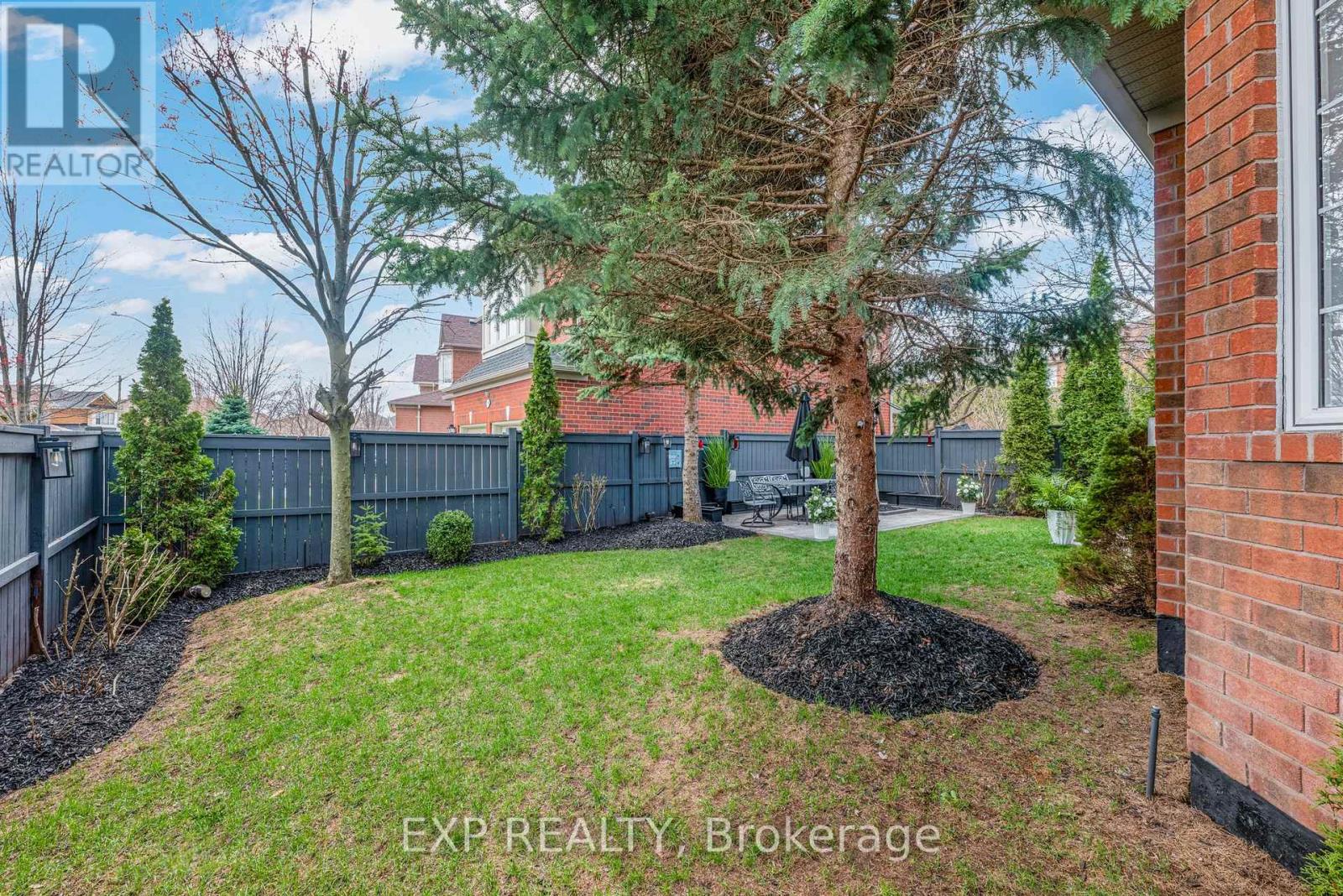 7 Litchi Court, Richmond Hill, Ontario  L4E 4V1 - Photo 44 - N13079696