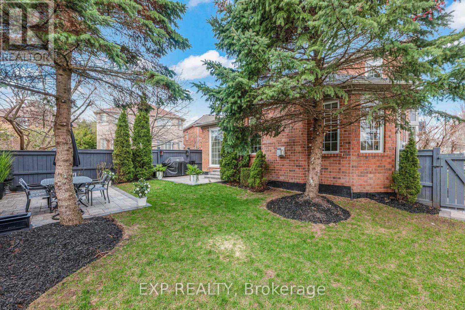 7 Litchi Court, Richmond Hill, Ontario  L4E 4V1 - Photo 45 - N13079696