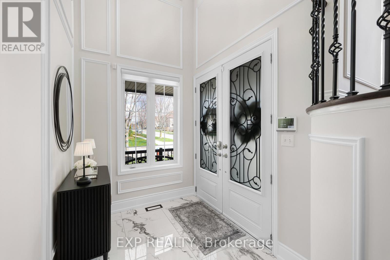 7 Litchi Court, Richmond Hill, Ontario  L4E 4V1 - Photo 5 - N13079696