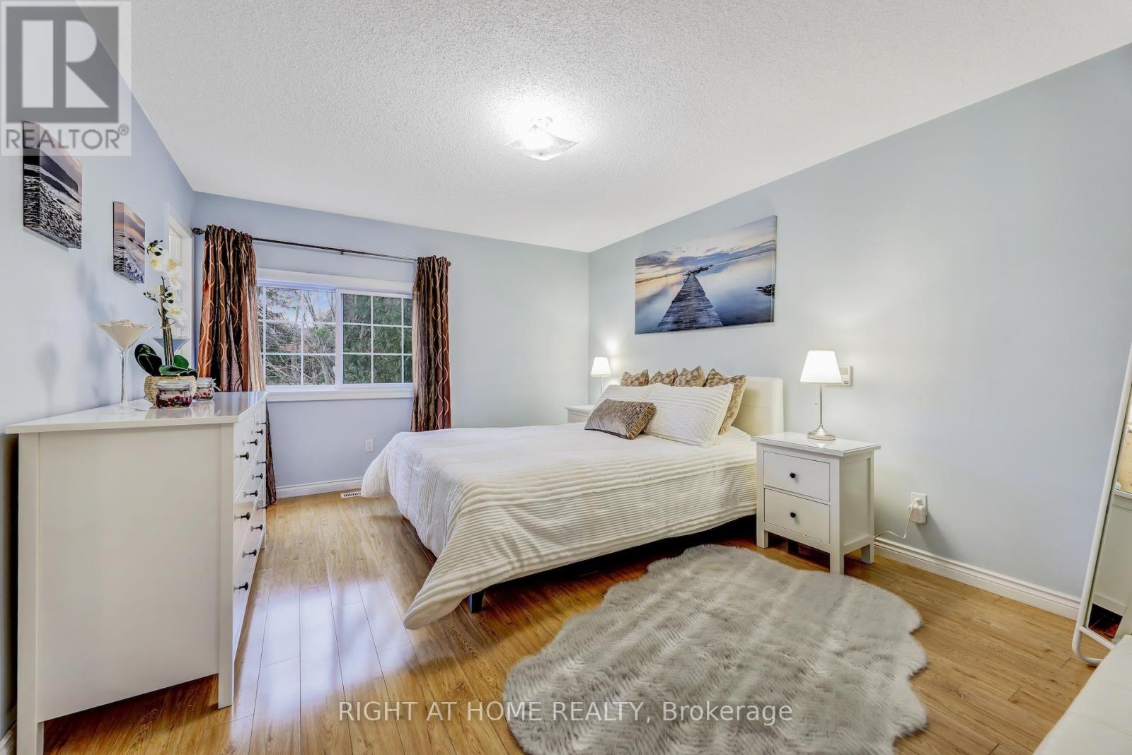 130 Mosaics Avenue, Aurora, Ontario  L4G 7L5 - Photo 13 - N13079746
