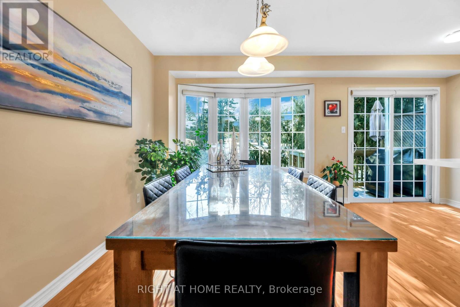 130 Mosaics Avenue, Aurora, Ontario  L4G 7L5 - Photo 6 - N13079746