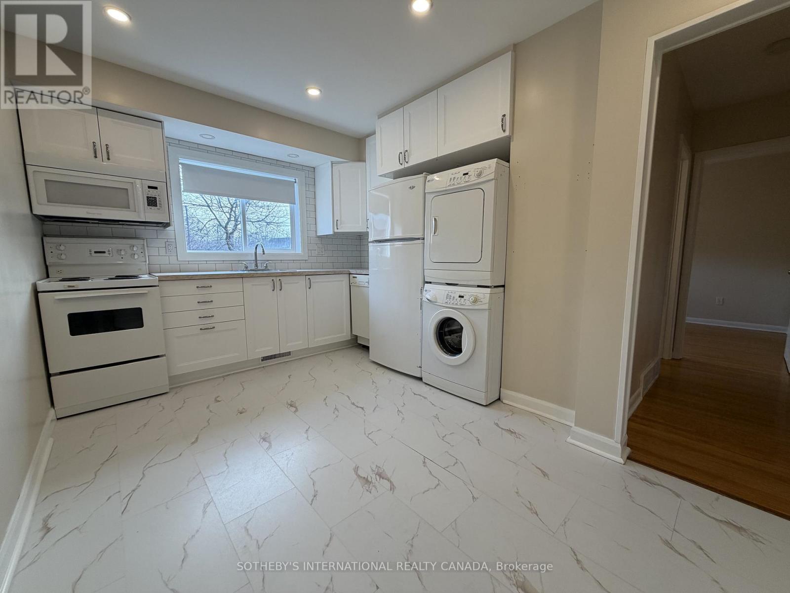 243 Bartholomew Street, Brockville, Ontario  K6V 2S4 - Photo 6 - X12798542