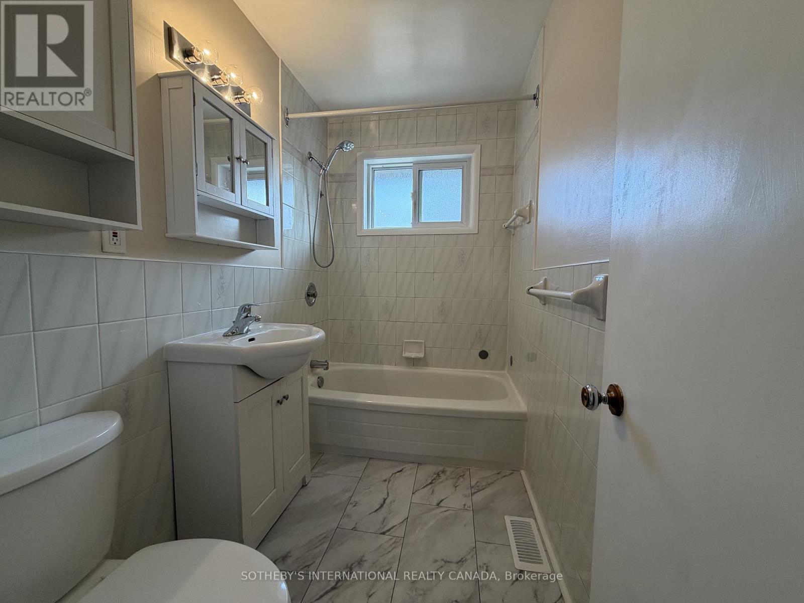 243 Bartholomew Street, Brockville, Ontario  K6V 2S4 - Photo 10 - X12798542