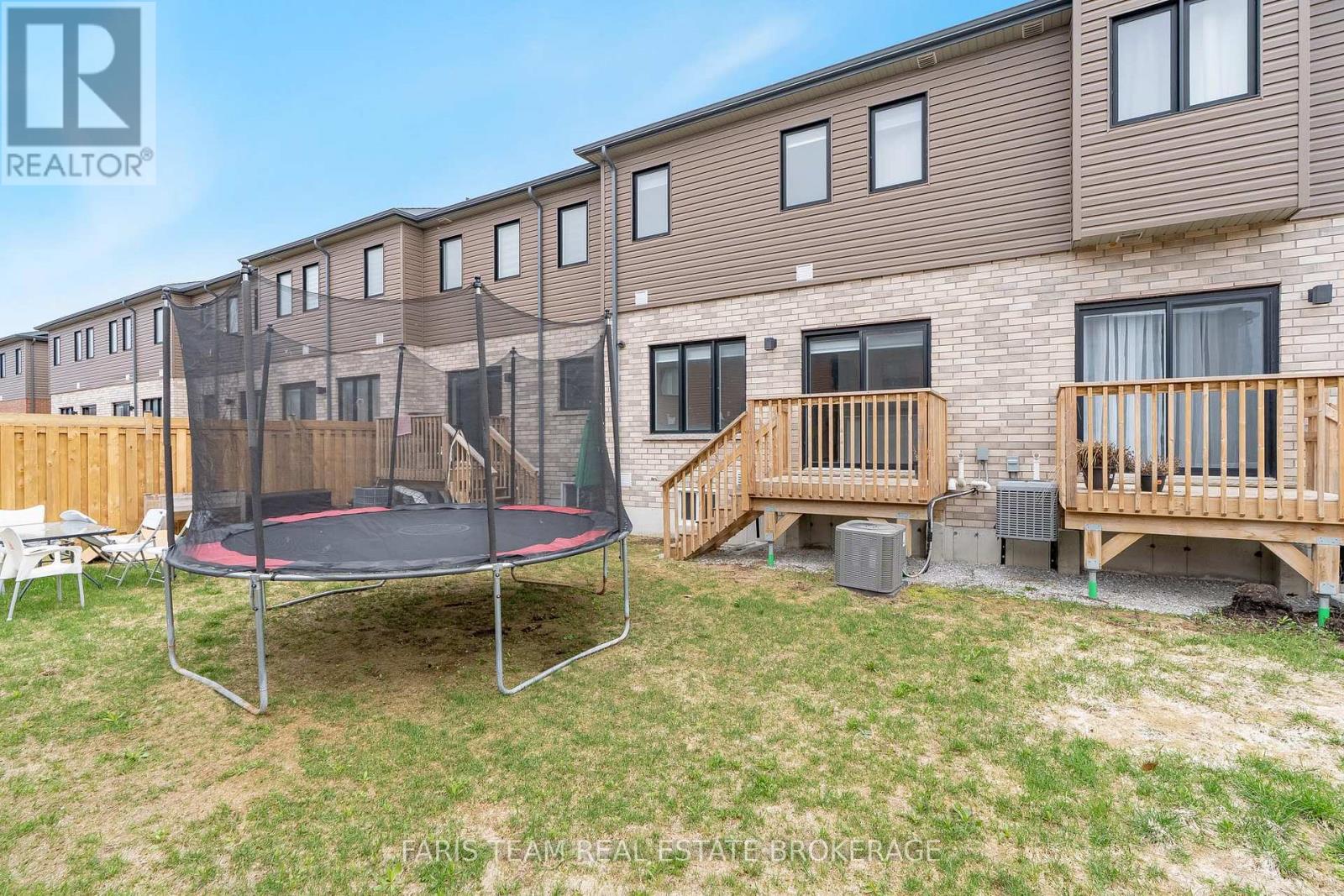 42 Fairlane Avenue, Barrie (Painswick South), Ontario  L9J 0M9 - Photo 34 - S13079640