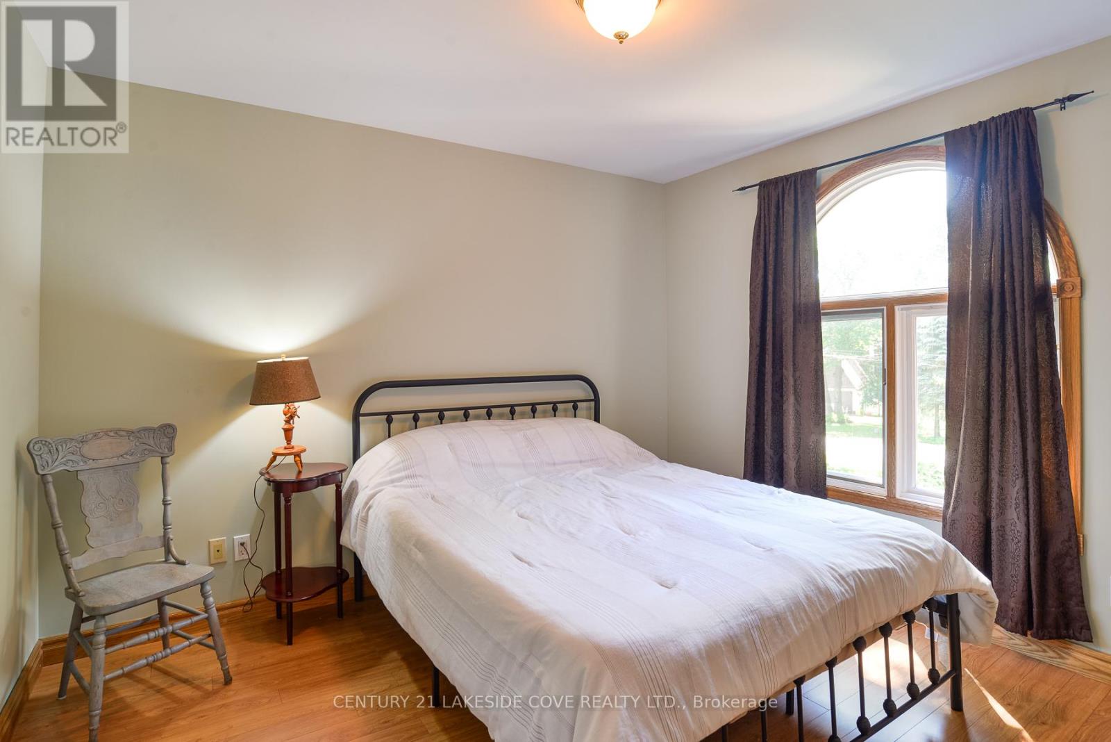 40 Ridge Avenue, Ramara (Brechin), Ontario  L0K 1B0 - Photo 18 - S13079740