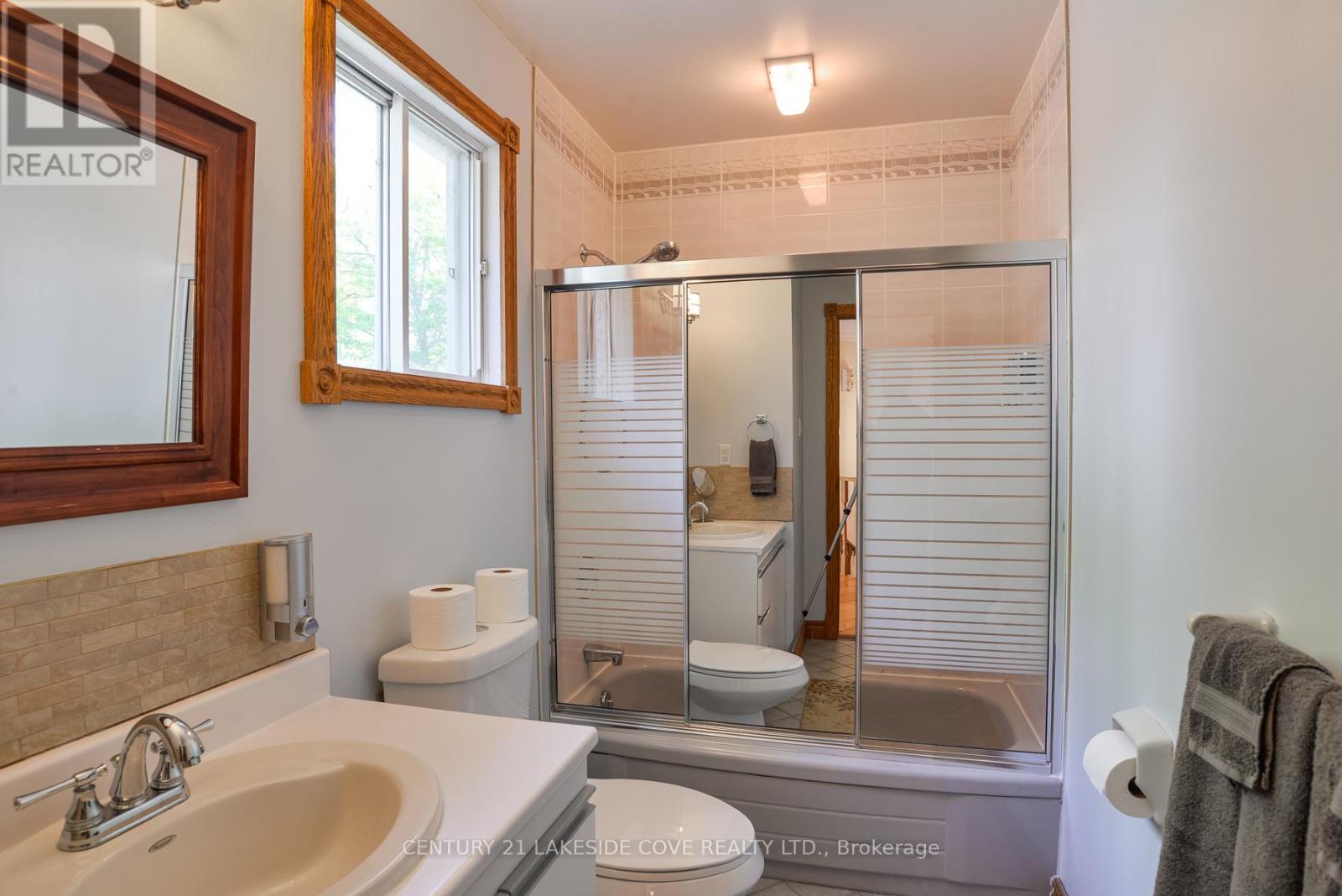 40 Ridge Avenue, Ramara (Brechin), Ontario  L0K 1B0 - Photo 21 - S13079740