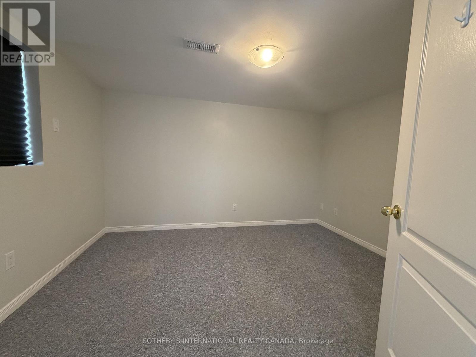 243 Bartholomew Street, Brockville, Ontario  K6V 2S4 - Photo 27 - X12798542