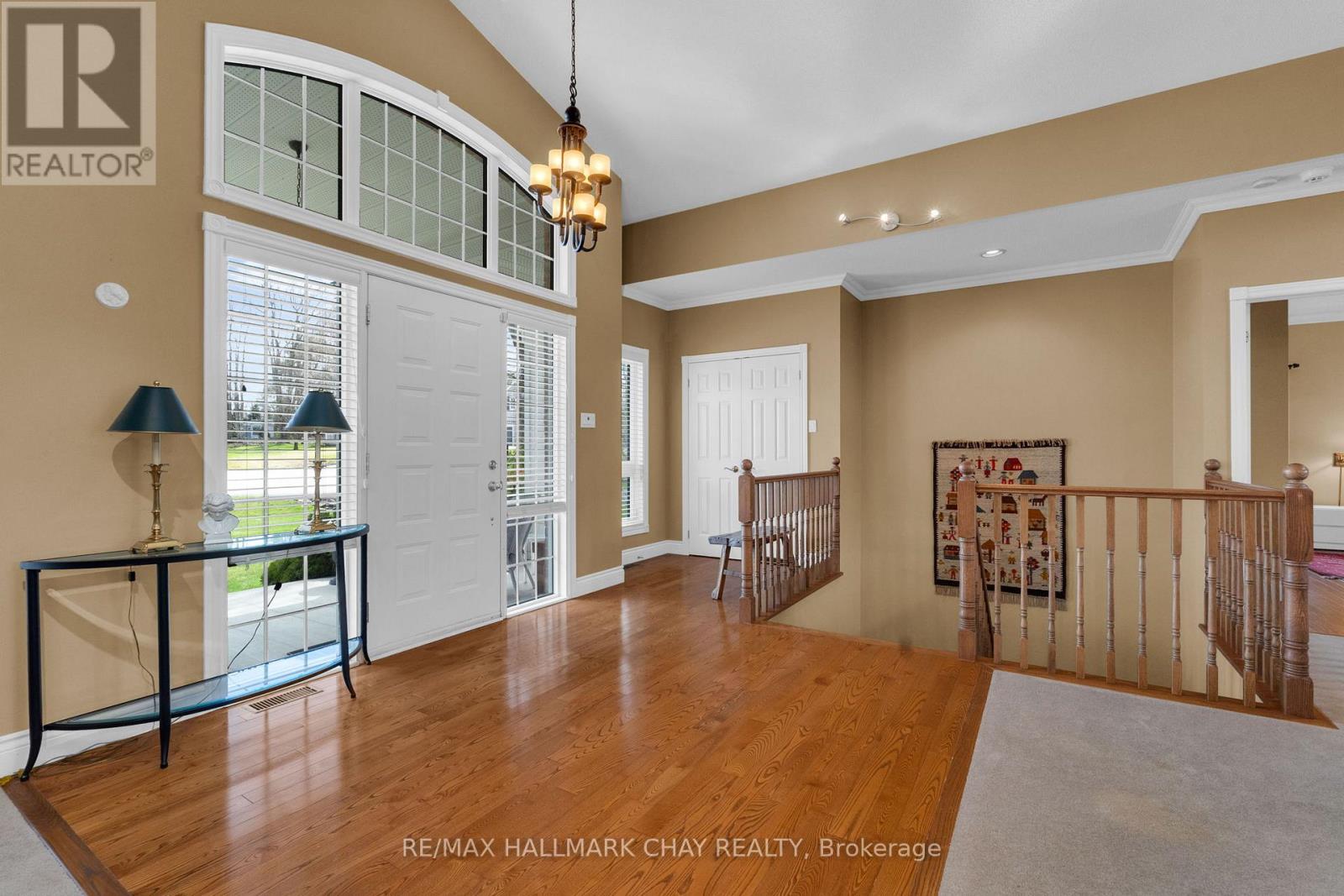 16 Chestnut Lane, Oro-Medonte, Ontario  L0L 2L0 - Photo 4 - S13079822
