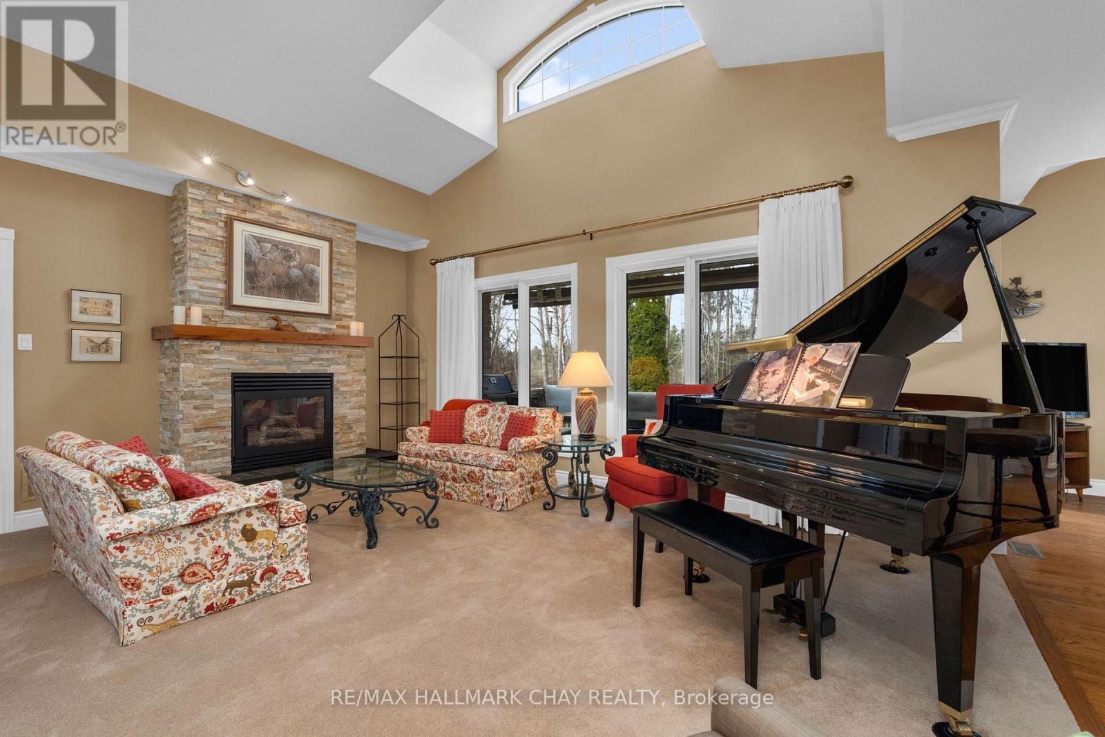 16 Chestnut Lane, Oro-Medonte, Ontario  L0L 2L0 - Photo 6 - S13079822