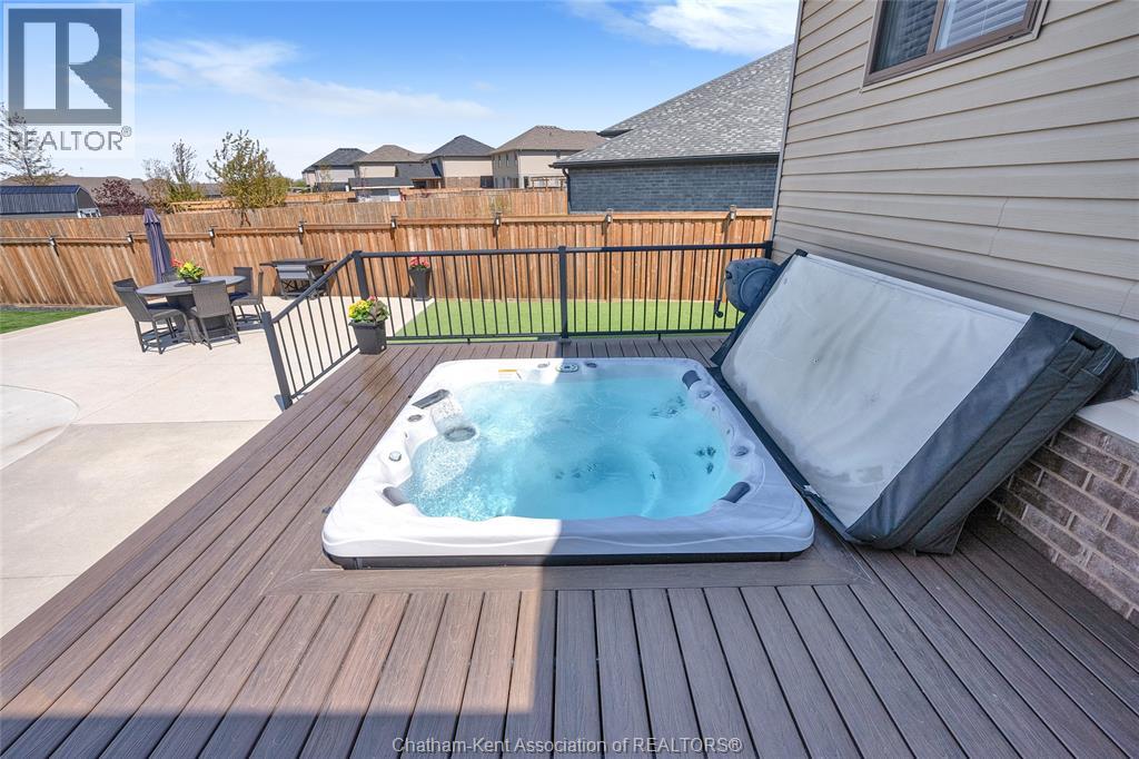 24 Sienna Court, Chatham, Ontario  N7M 0R9 - Photo 16 - 26009931