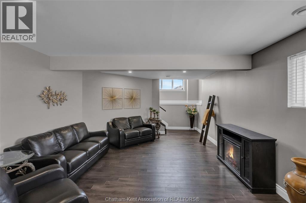24 Sienna Court, Chatham, Ontario  N7M 0R9 - Photo 41 - 26009931