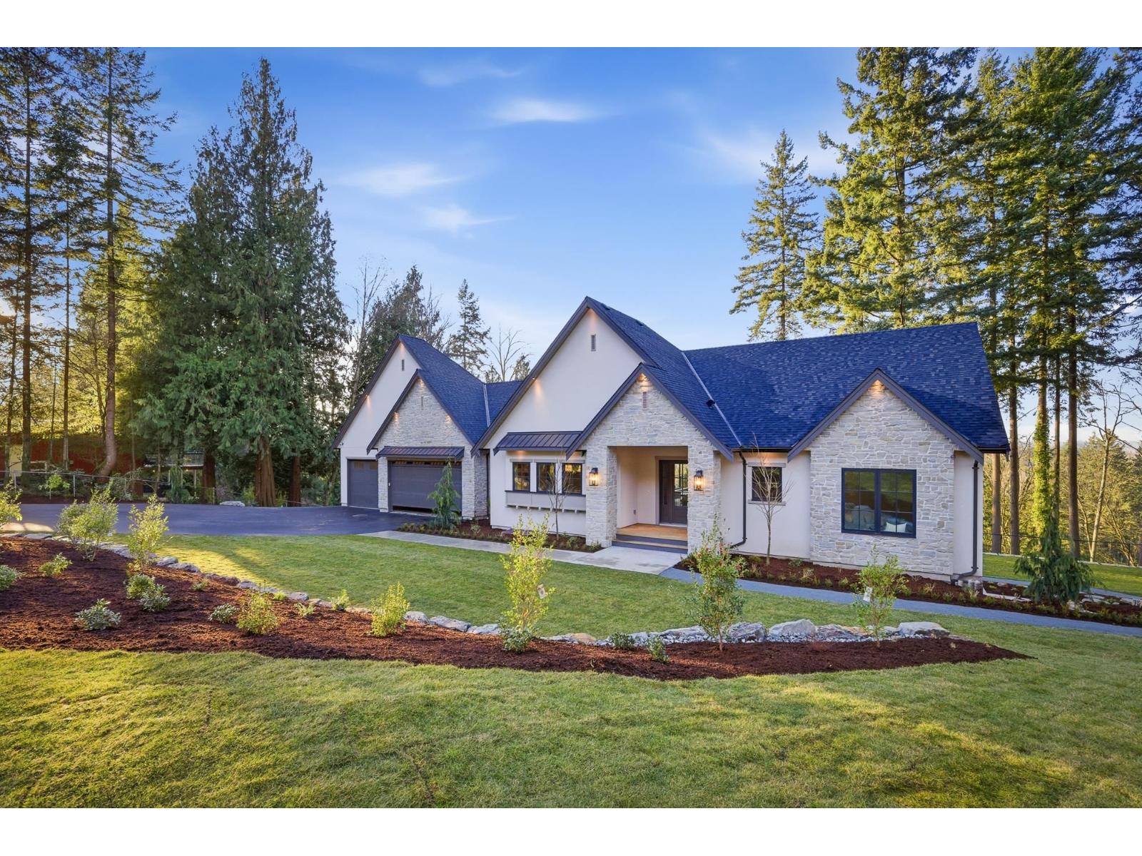 5319 234 Street, Langley, British Columbia  V2Z 2P6 - Photo 2 - R3107392