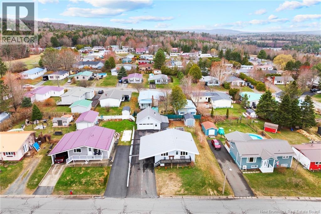 23 Harding Dr, Nackawic, New Brunswick  E6G 1C1 - Photo 2 - NB138449