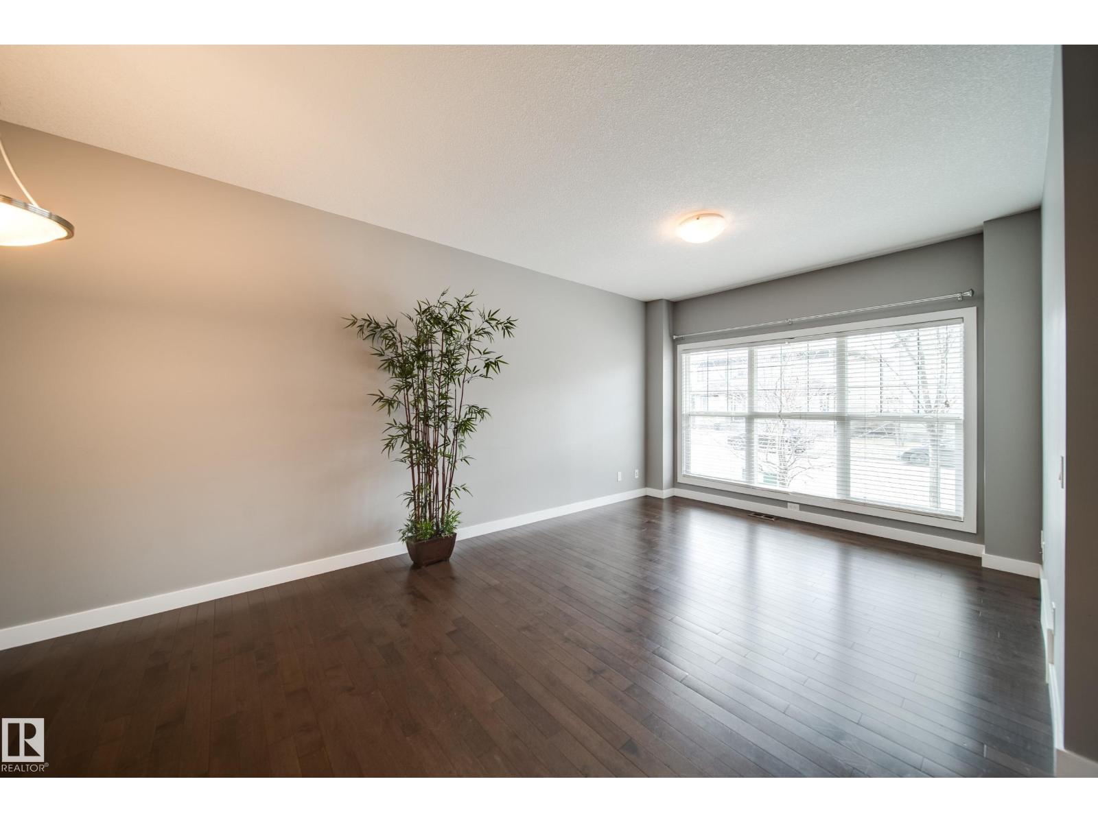 3112 Paisley Rd Sw, Edmonton, Alberta  T6W 2W8 - Photo 5 - E4485611