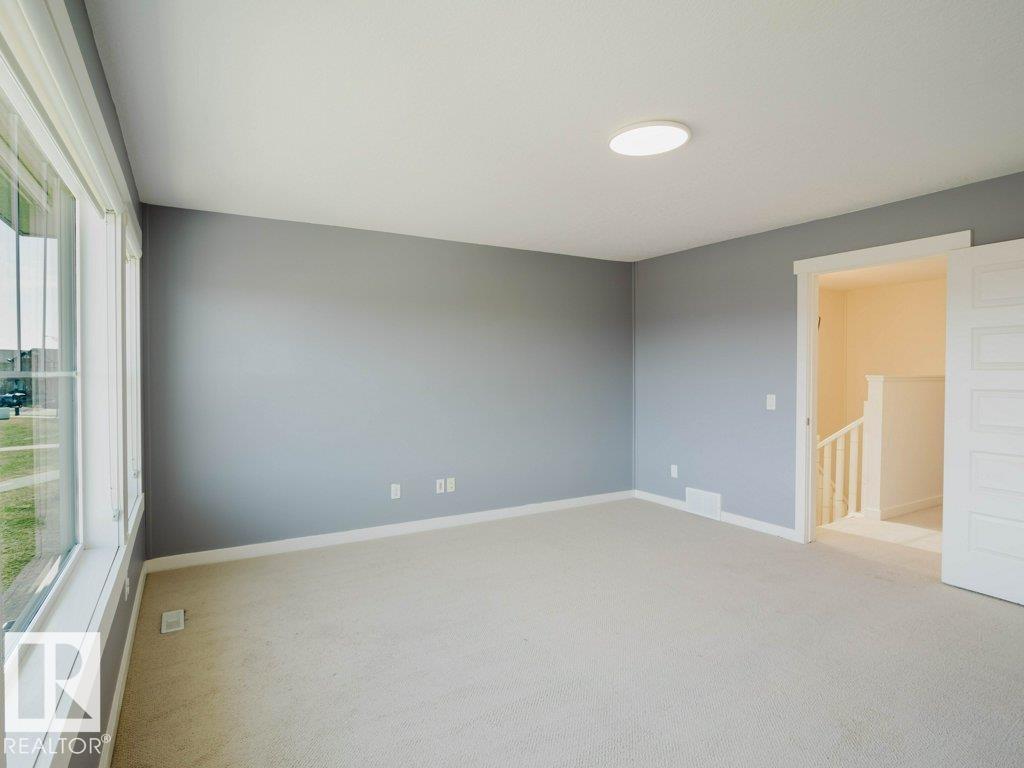 15867 11 Av SW, Edmonton, Alberta  T6W 2H3 - Photo 21 - E4485614