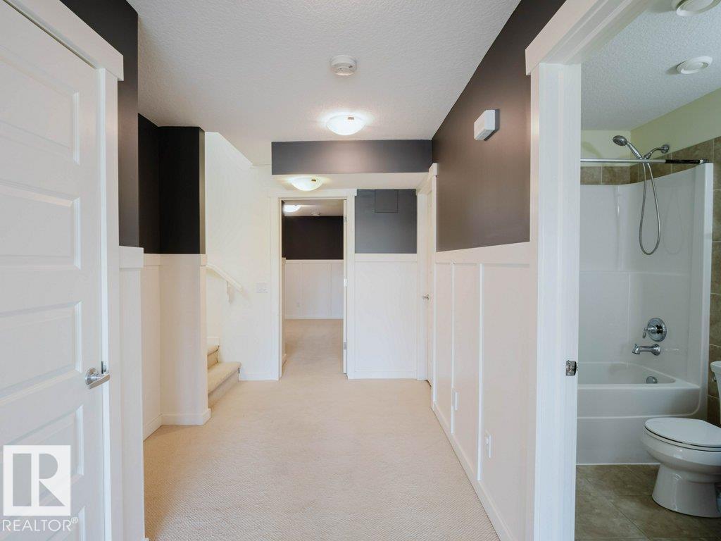 15867 11 Av SW, Edmonton, Alberta  T6W 2H3 - Photo 33 - E4485614