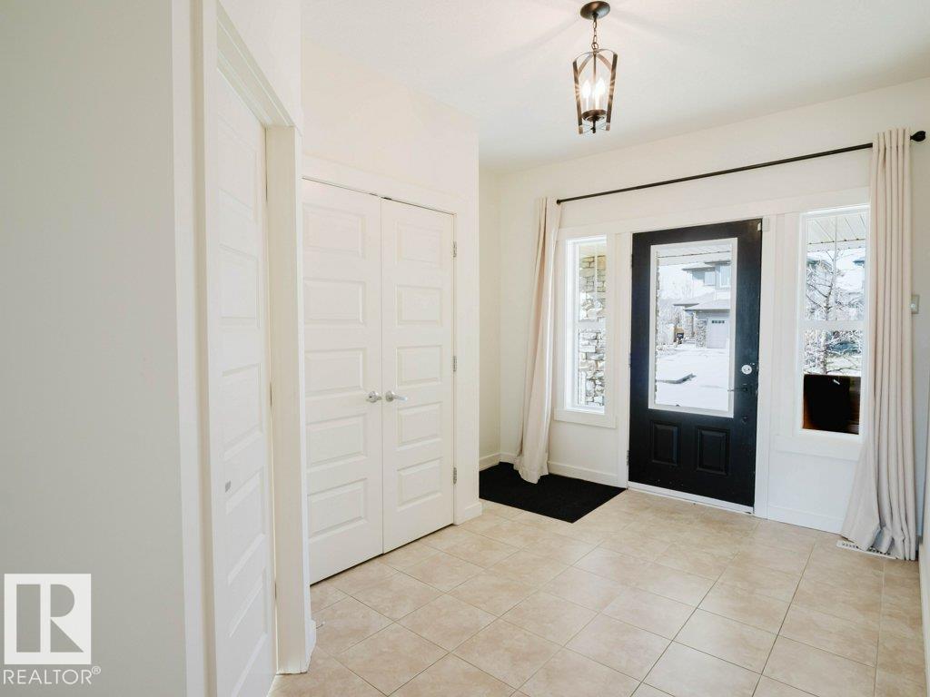 15867 11 Av SW, Edmonton, Alberta  T6W 2H3 - Photo 6 - E4485614
