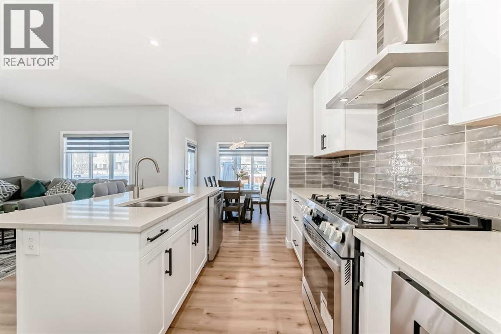 95 Cornerbrook Common NE, Calgary, Alberta  T3N 1L9 - Photo 6 - A2304606