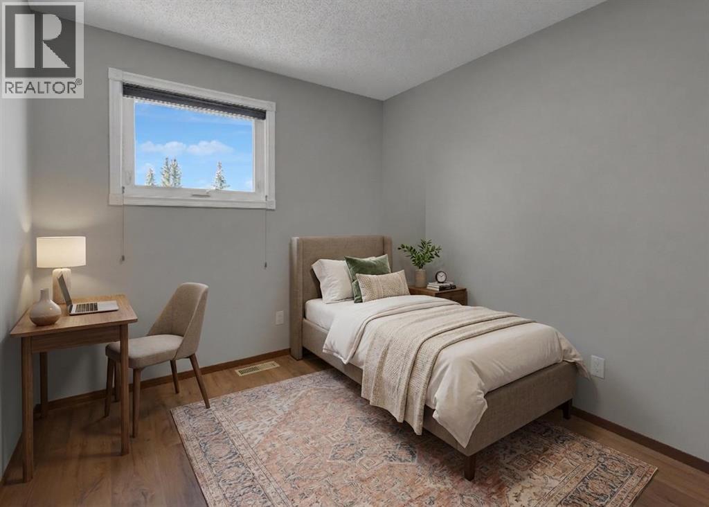 260 Hawkwood Boulevard Nw, Calgary, Alberta  T3G 3E8 - Photo 24 - A2306793