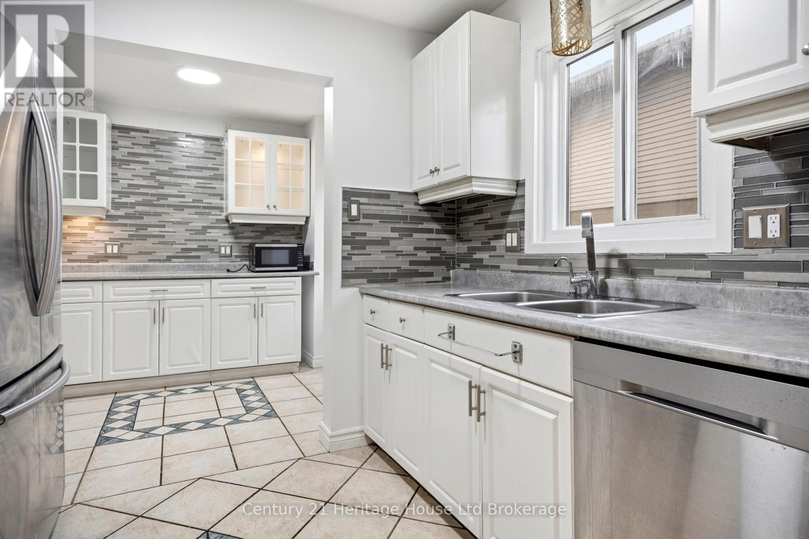 728 Norwood Avenue, London East, Ontario  N5Y 4M7 - Photo 7 - X13020636