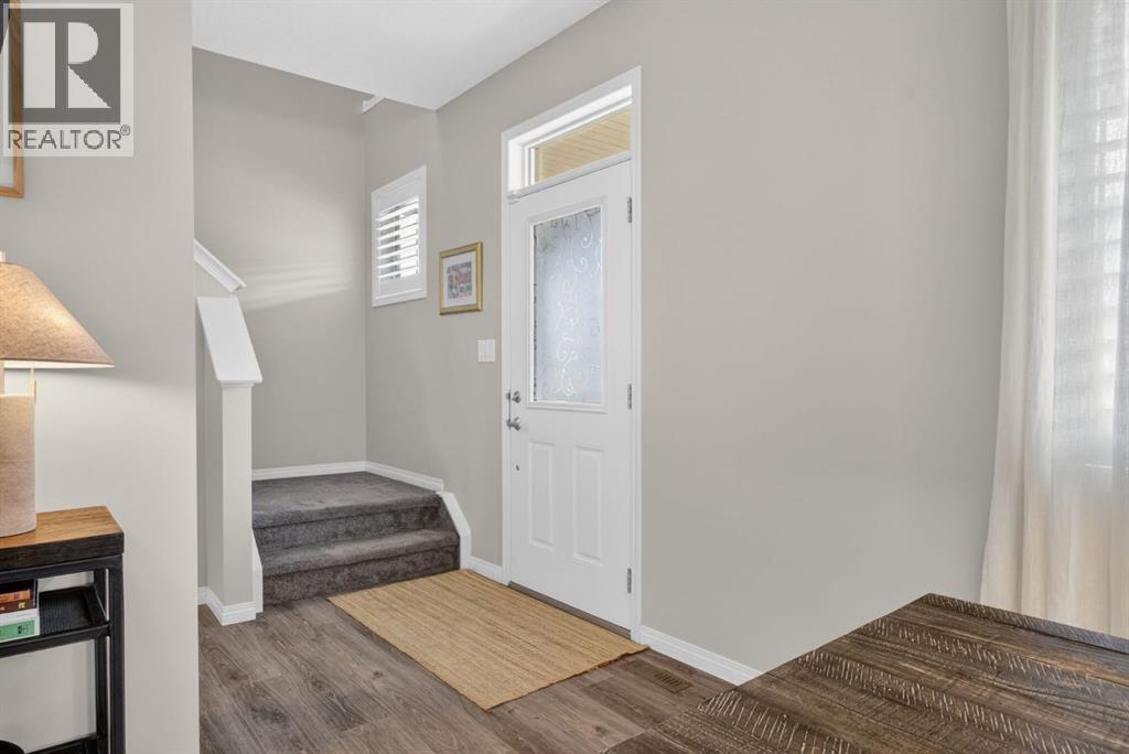 20 Carrington Circle NW, Calgary, Alberta  T3P 0Y6 - Photo 3 - A2307286