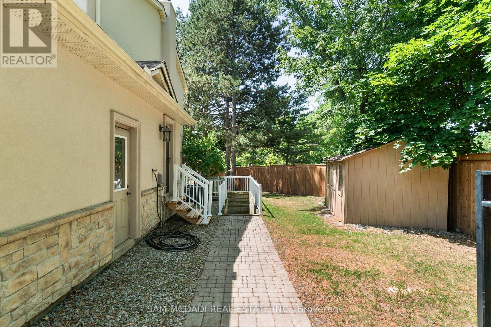 1779 Fifeshire Court, Mississauga, Ontario  L5L 2T3 - Photo 43 - W13079546