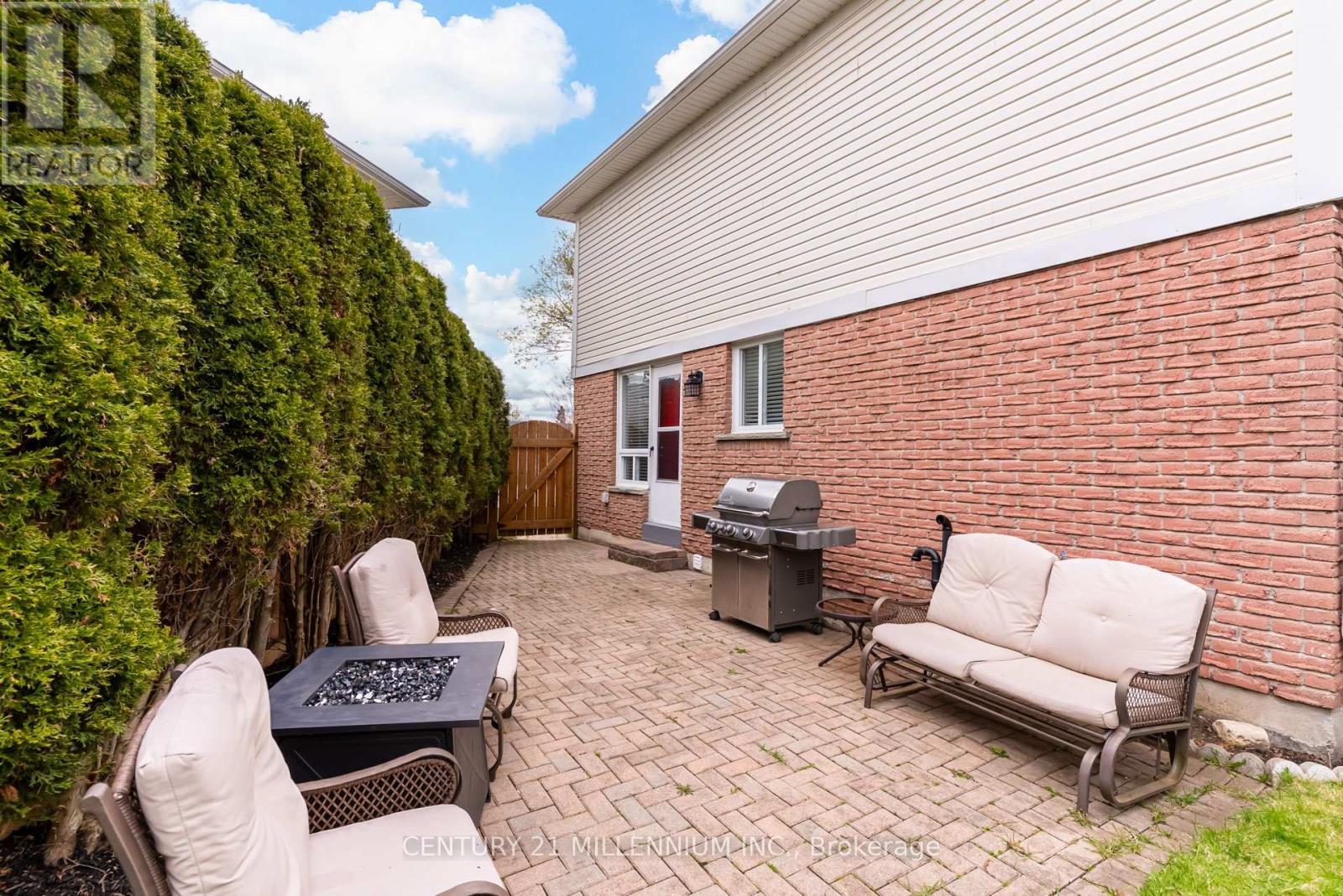 72 Karen Court, Orangeville, Ontario  L9W 3S3 - Photo 8 - W13079634