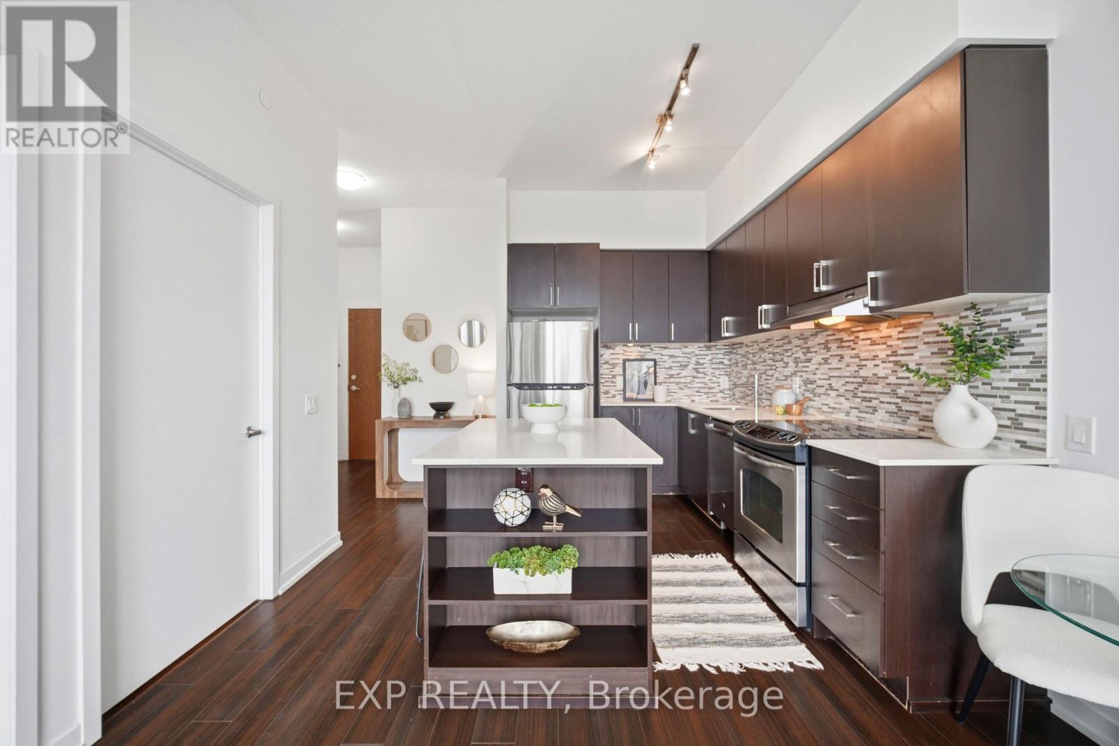 2508 - 2560 Eglinton Avenue W, Mississauga, Ontario  L5M 0Y3 - Photo 12 - W13079654