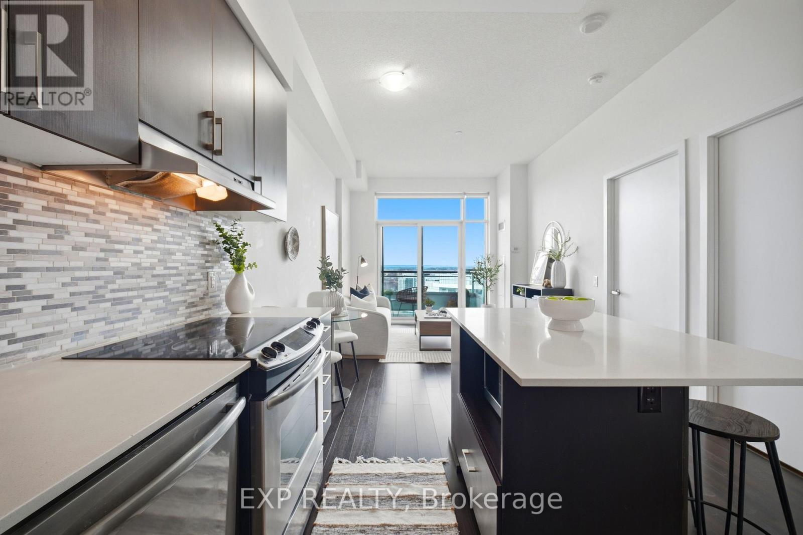 2508 - 2560 Eglinton Avenue W, Mississauga, Ontario  L5M 0Y3 - Photo 16 - W13079654