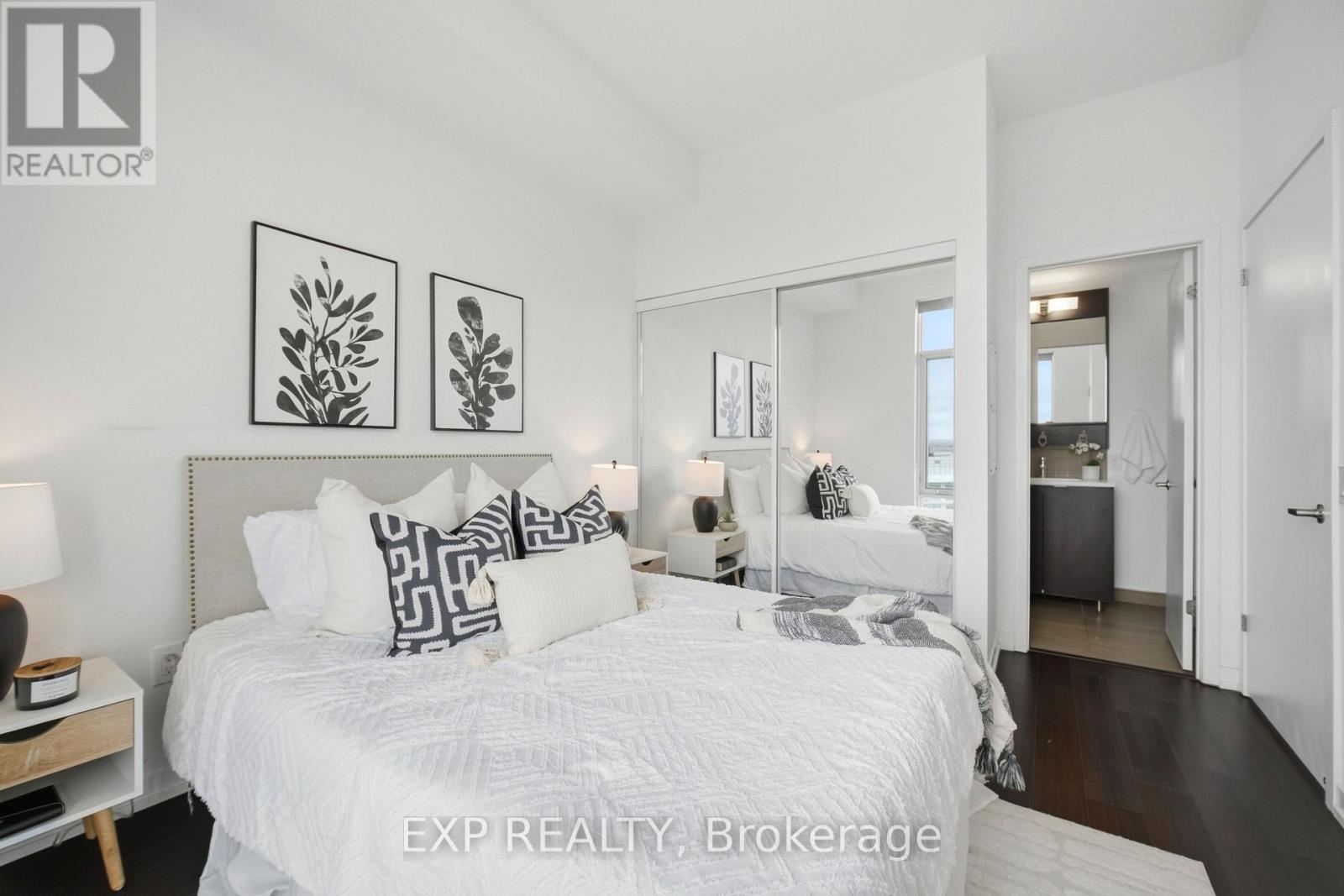 2508 - 2560 Eglinton Avenue W, Mississauga, Ontario  L5M 0Y3 - Photo 22 - W13079654