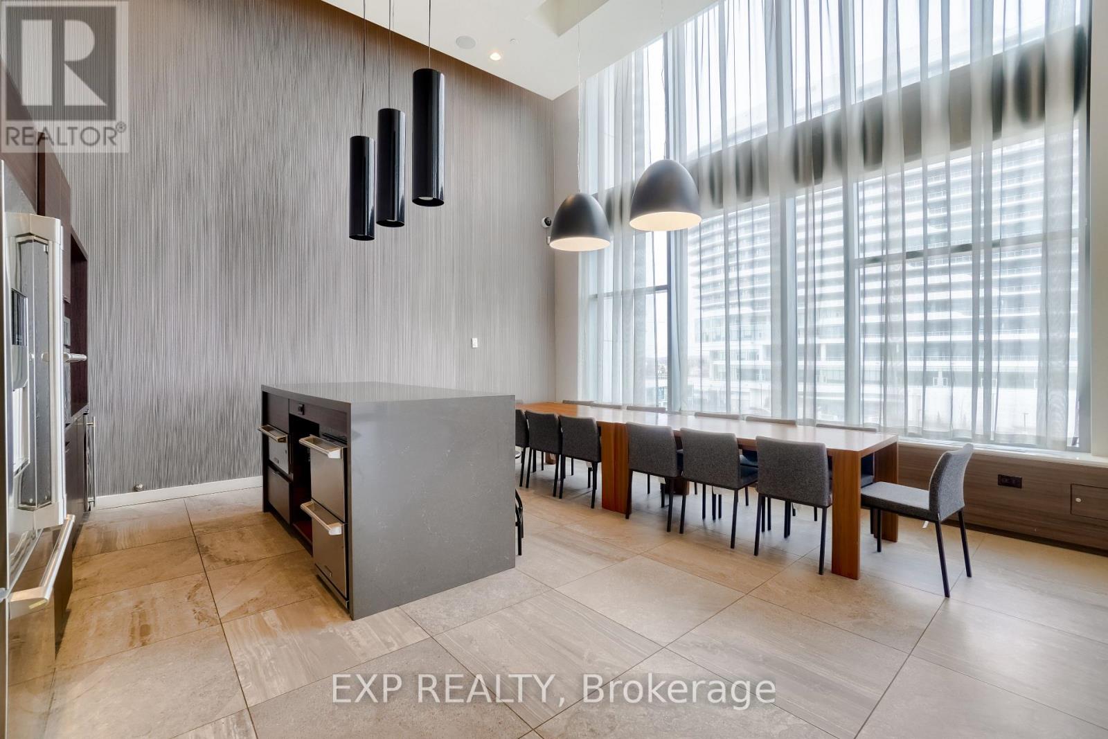 2508 - 2560 Eglinton Avenue W, Mississauga, Ontario  L5M 0Y3 - Photo 33 - W13079654