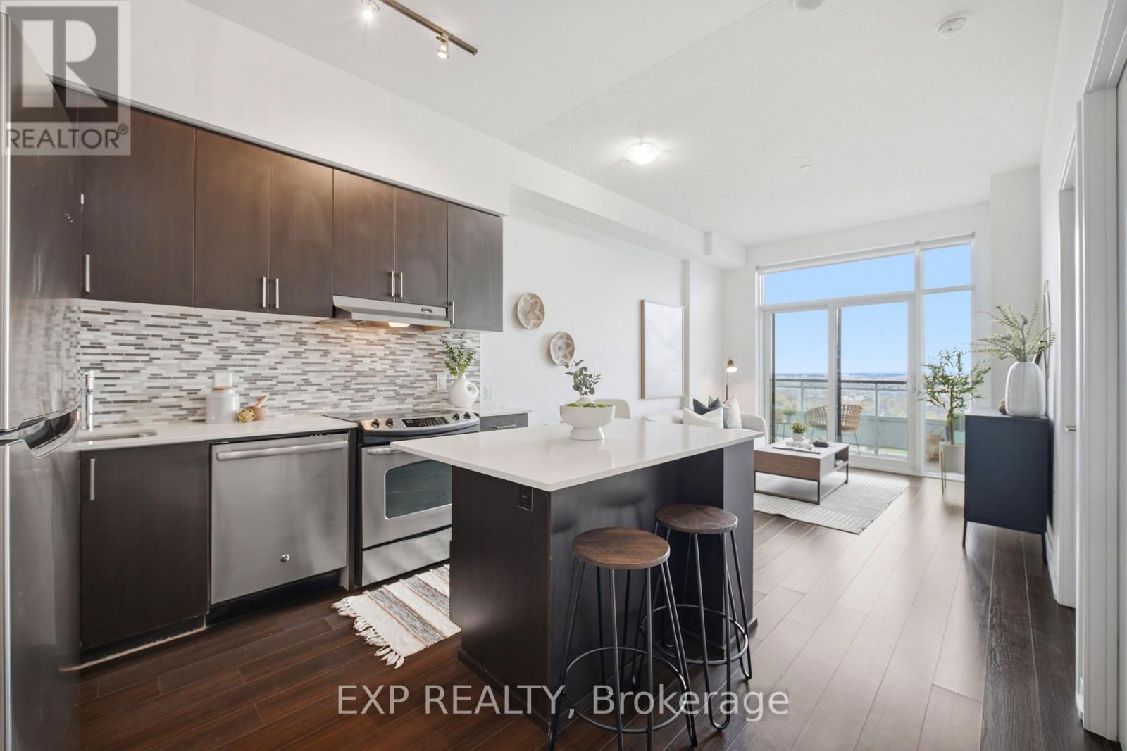 2508 - 2560 Eglinton Avenue W, Mississauga, Ontario  L5M 0Y3 - Photo 8 - W13079654