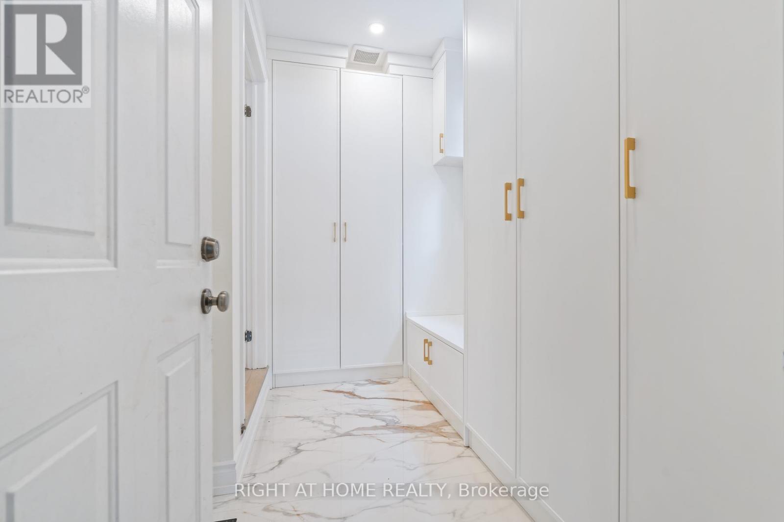 3352 Petrie Way, Oakville, Ontario  L6L 6V8 - Photo 28 - W13079666