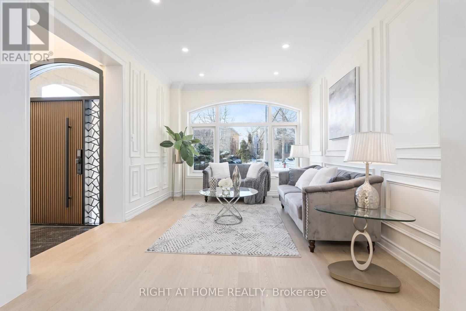 3352 Petrie Way, Oakville, Ontario  L6L 6V8 - Photo 9 - W13079666