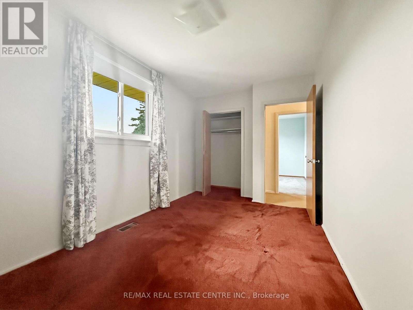 8 Powburn Place, Toronto, Ontario  M9R 2C6 - Photo 22 - W13079676