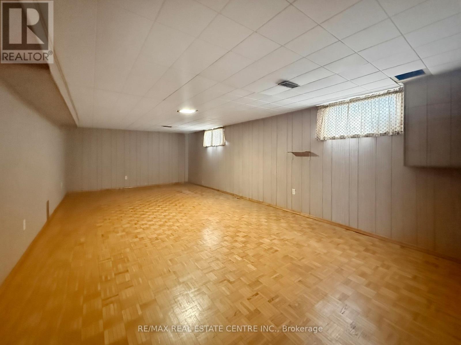 8 Powburn Place, Toronto, Ontario  M9R 2C6 - Photo 29 - W13079676