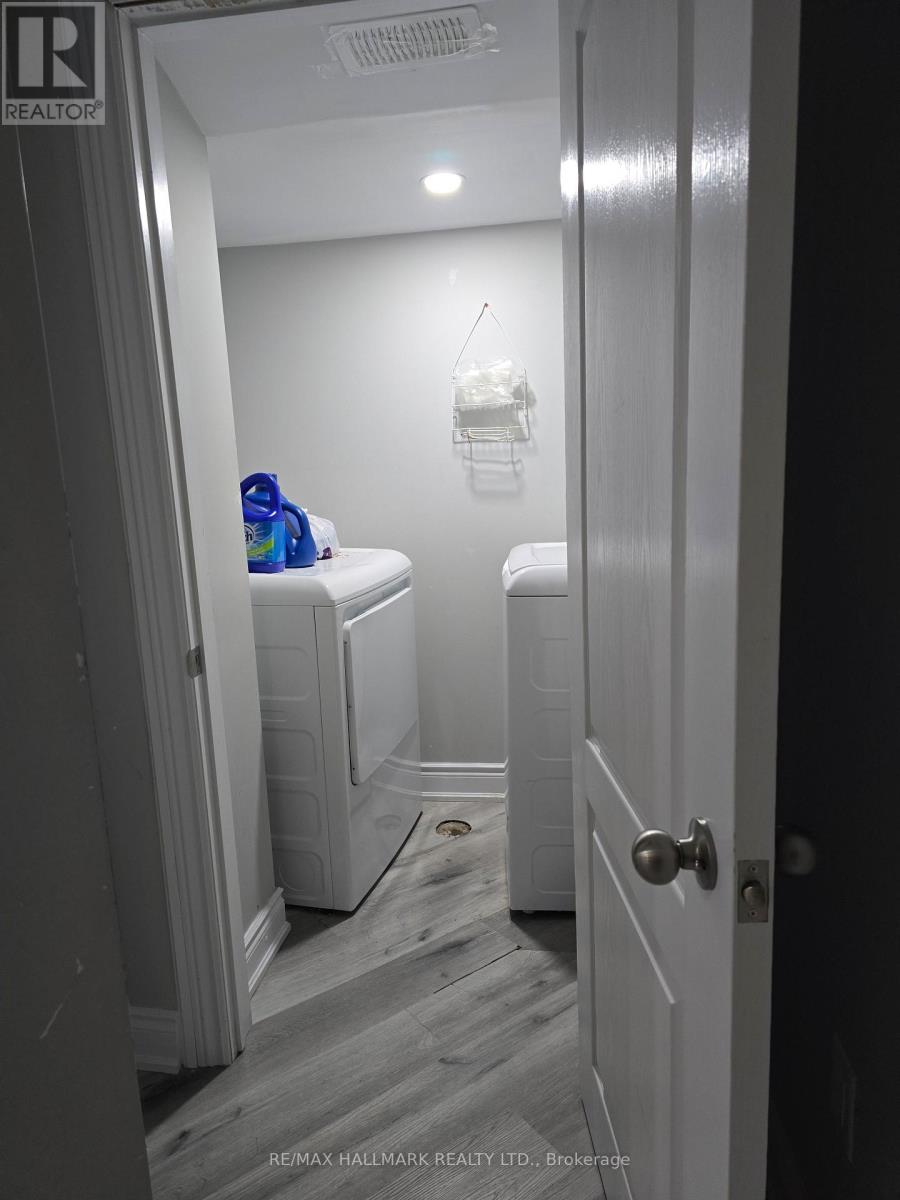 31 Sheepberry Terrace, Brampton, Ontario  L7A 2B6 - Photo 8 - W13079798